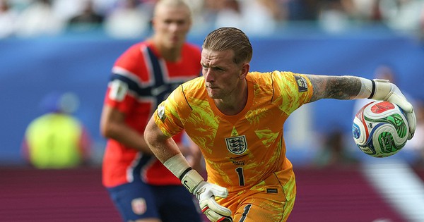 Cần công bằng hơn với Jordan Pickford: góc nhìn mới cho người chơi Việt - hình ảnh - lxqvvkikh.top Cần công bằng hơn với Jordan Pickford: góc nhìn mới cho người chơi Việt - hình ảnh - lxqvvkikh.top